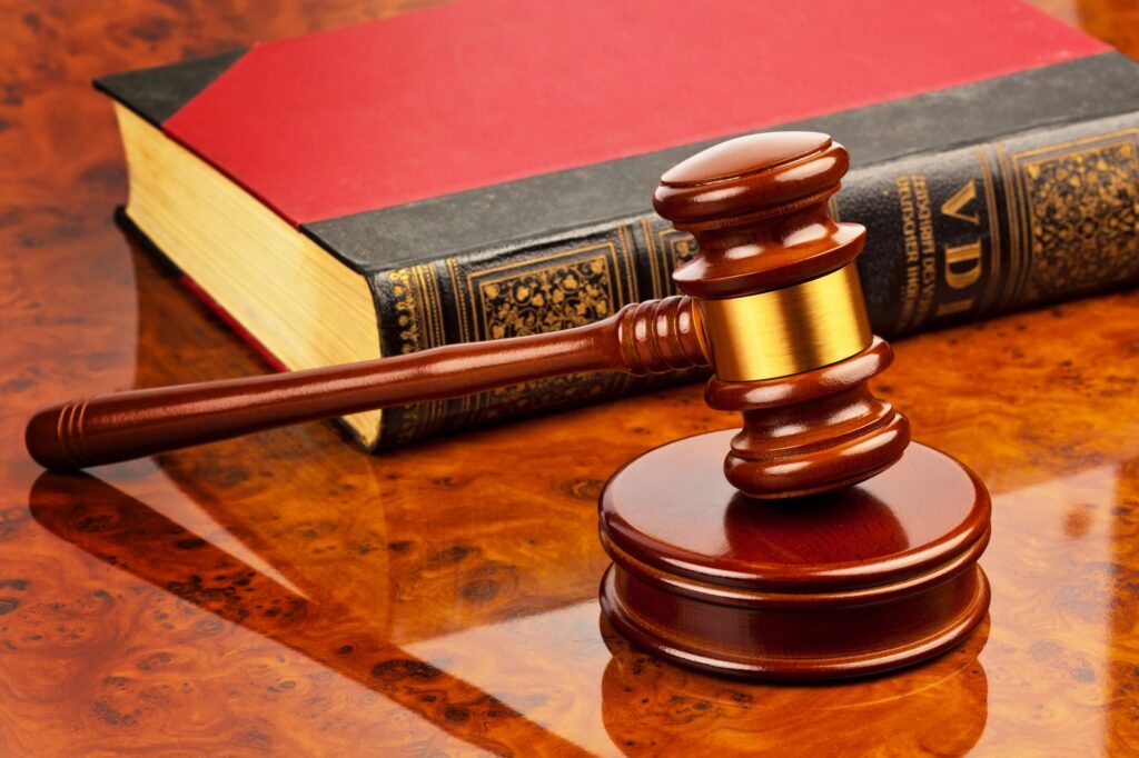 estate planning lawyer